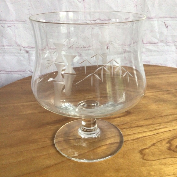 Vintage Noritake Bamboo Etched Seafood Cocktail Glasses - Set of 2 - Picture 3 of 7